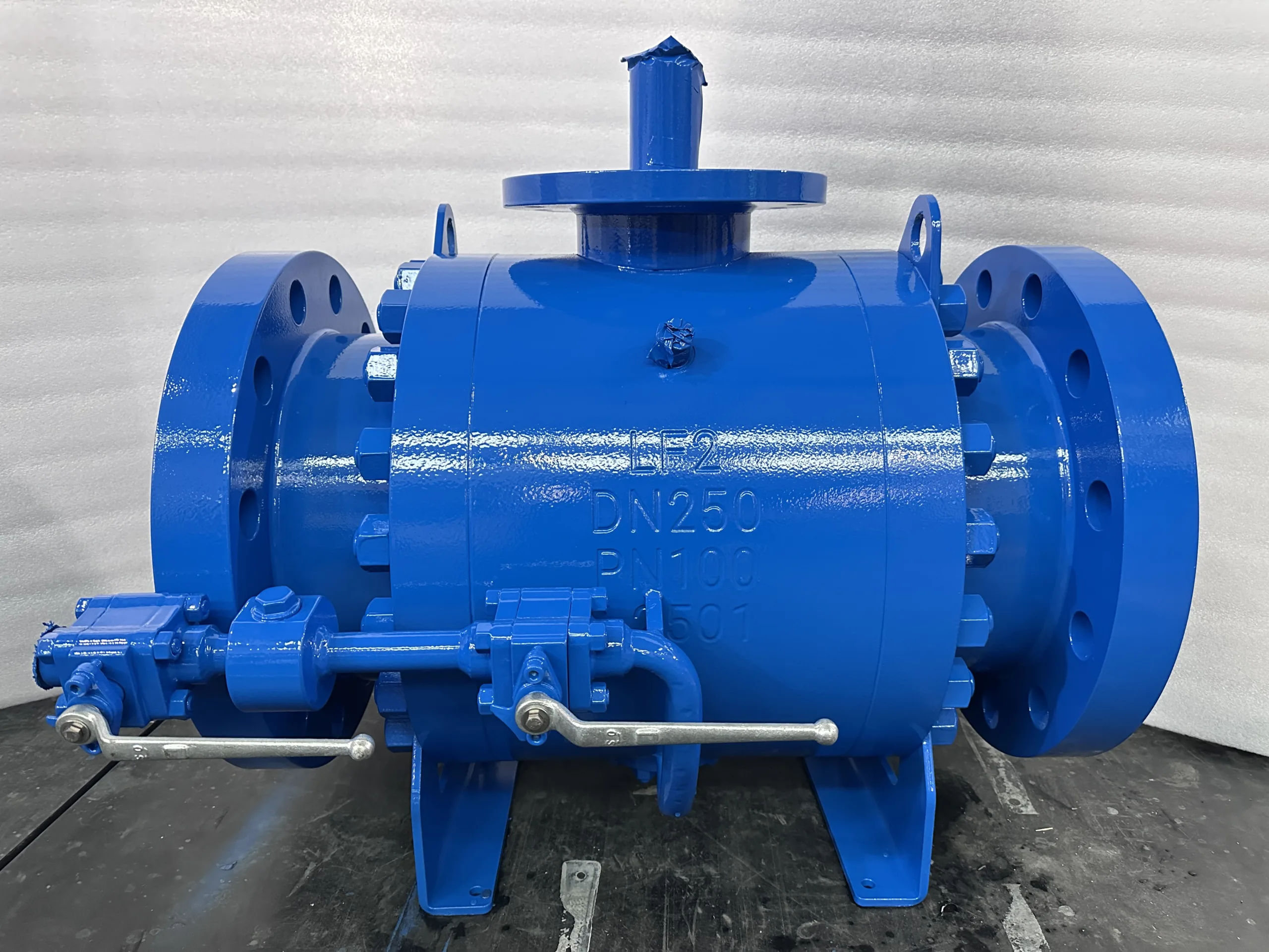 3PC Gost LF2 Forged trunnion ball valves